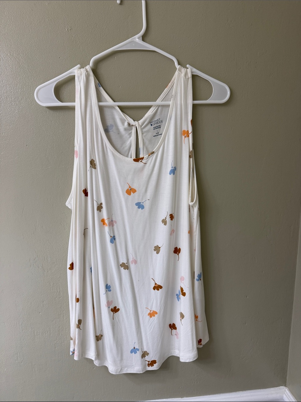 Market & Spruce Cream Floral-Print Tie-Back Tank